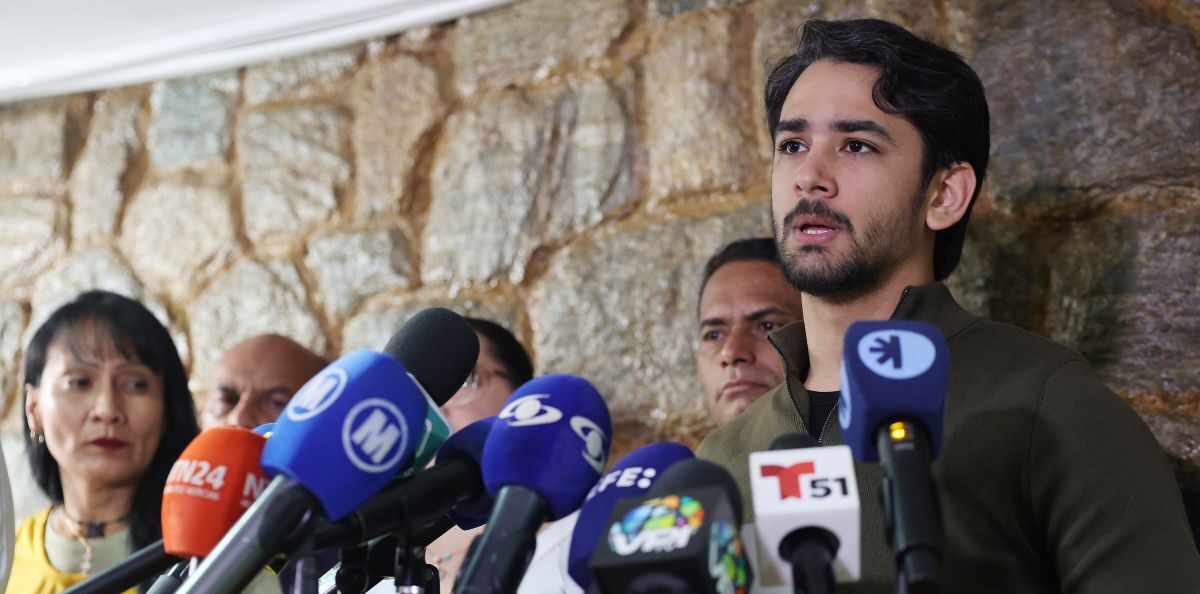 El hijo de Juan Pablo Guanipa dice desconocer el paradero de su padre