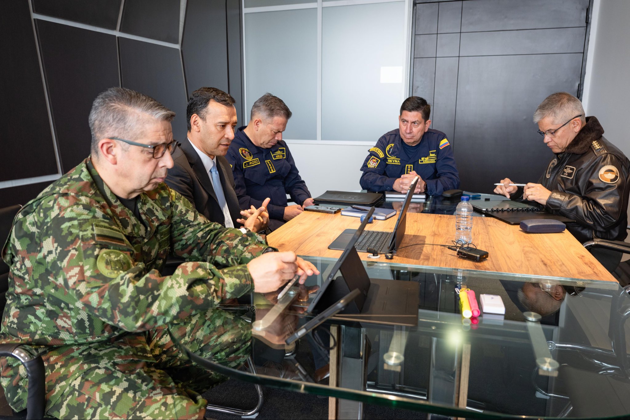 Ecuador y Colombia conforman comisión técnica binacional por bomba en la frontera