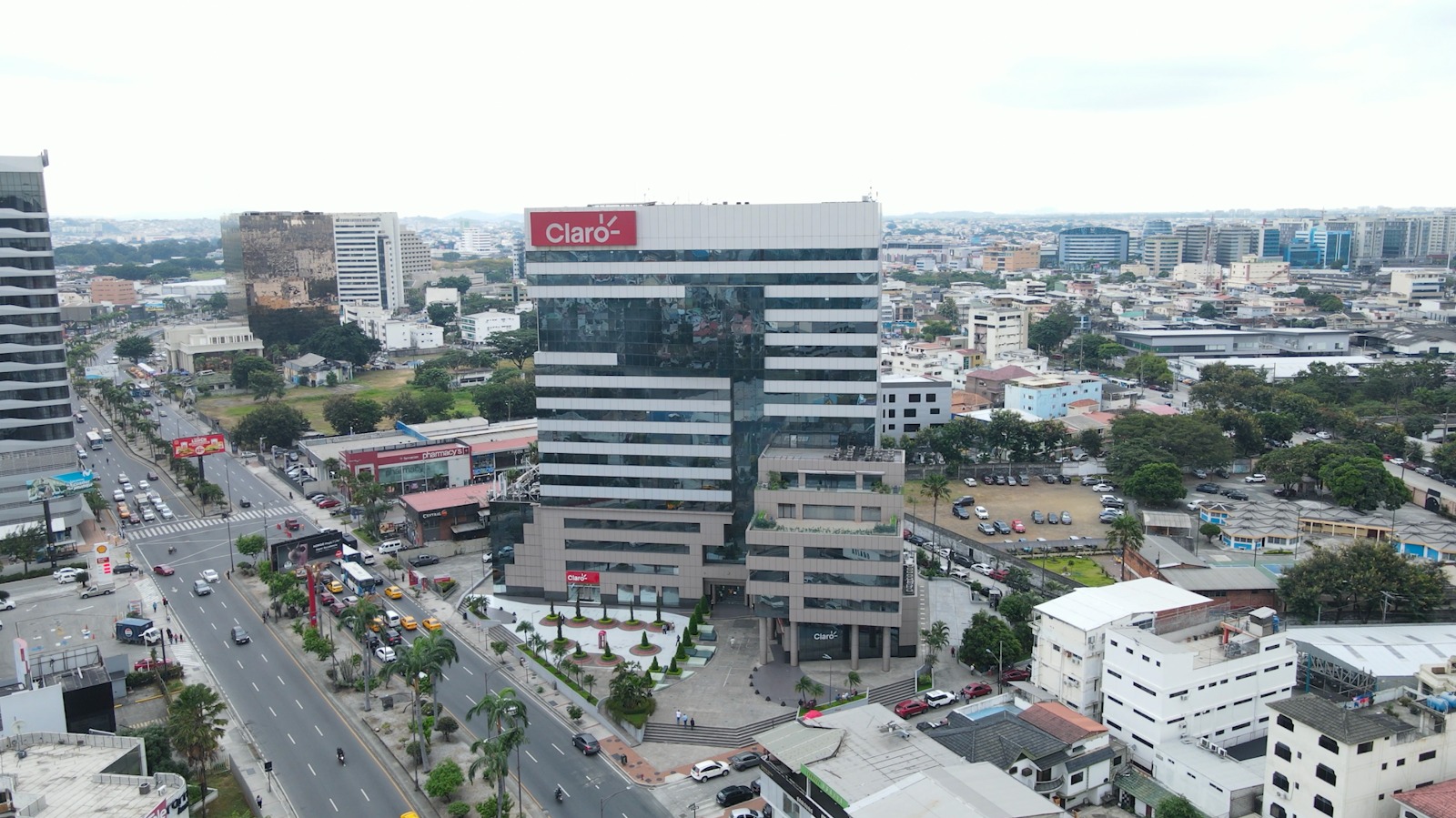 Claro reafirma su compromiso con el desarrollo de las  telecomunicaciones para seguir conectando a Ecuador    