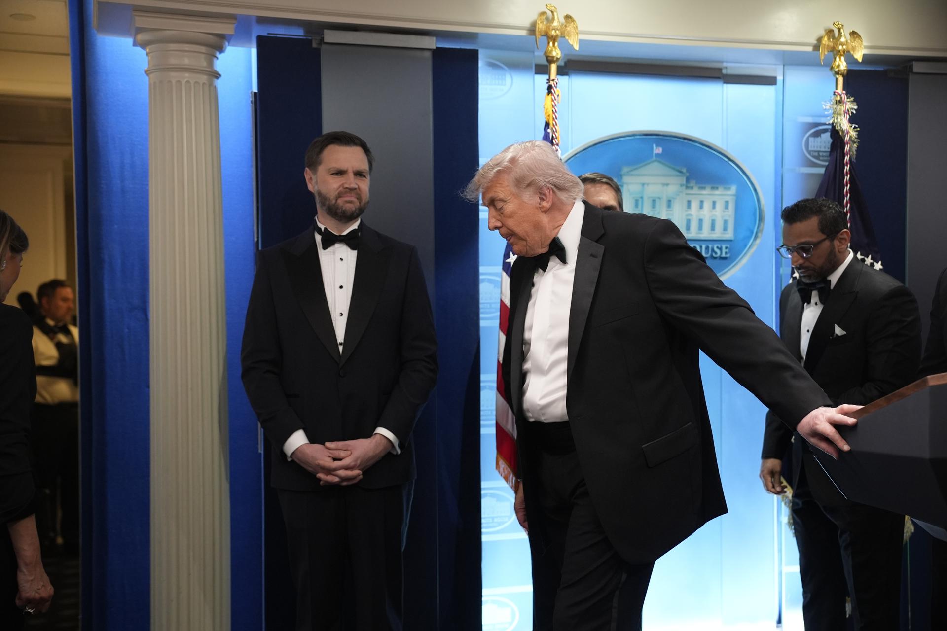 Trump afirma que el sospechoso del tiroteo en Washington actuó por motivos anticristianos