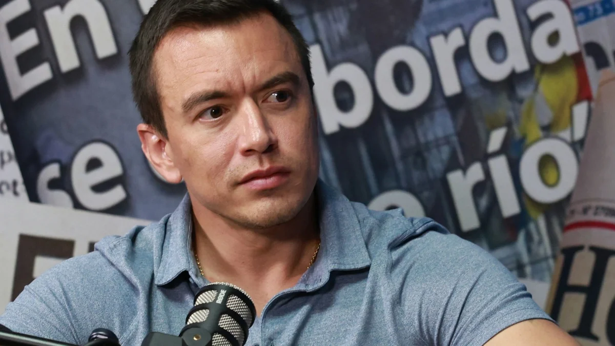 Noboa abre la puerta para que tropas de EEUU entren a Ecuador