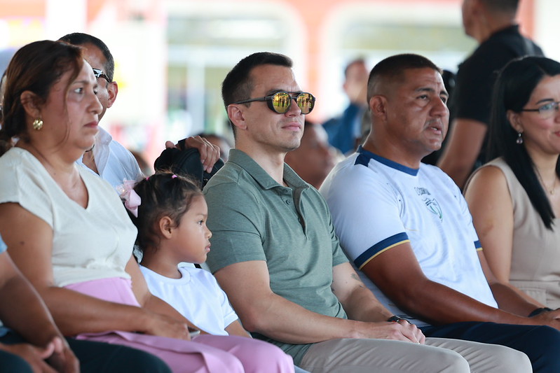 Riesgo país de Ecuador vuelve a bajar y llega a 429 puntos