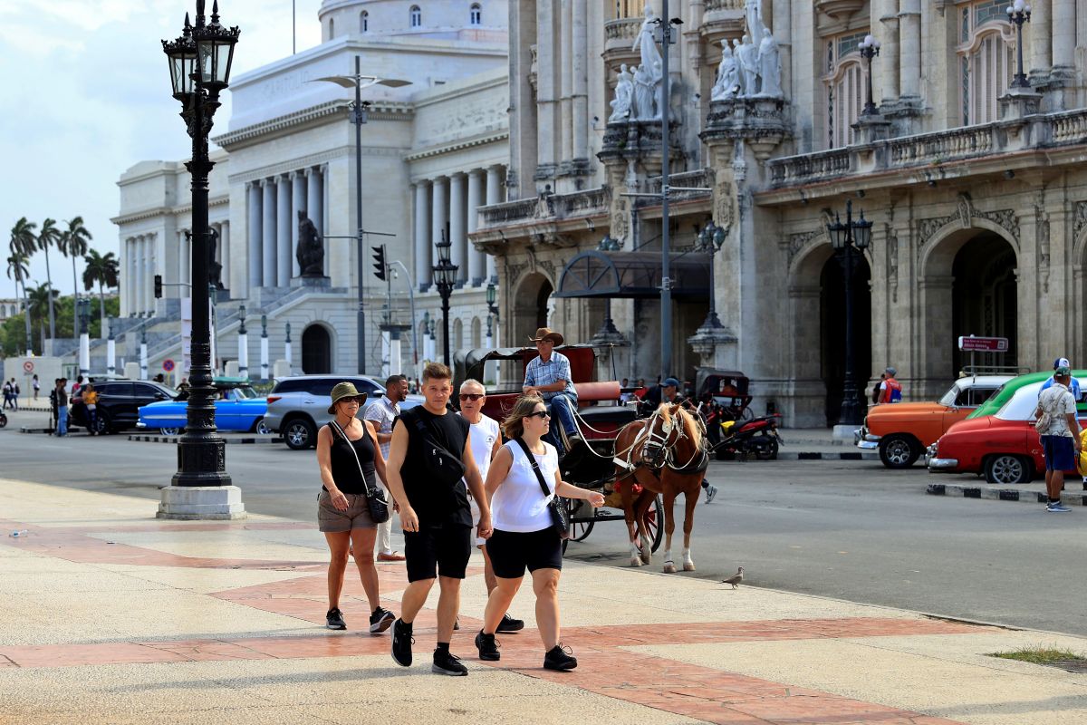 Ante la crisis energética, el turismo en Cuba se desploma