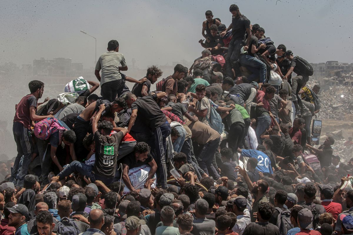 Finalista del premio Foto del Año retrata la desesperación en Gaza