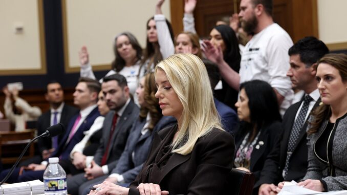 Pam Bondi. Imagen de RRSS.