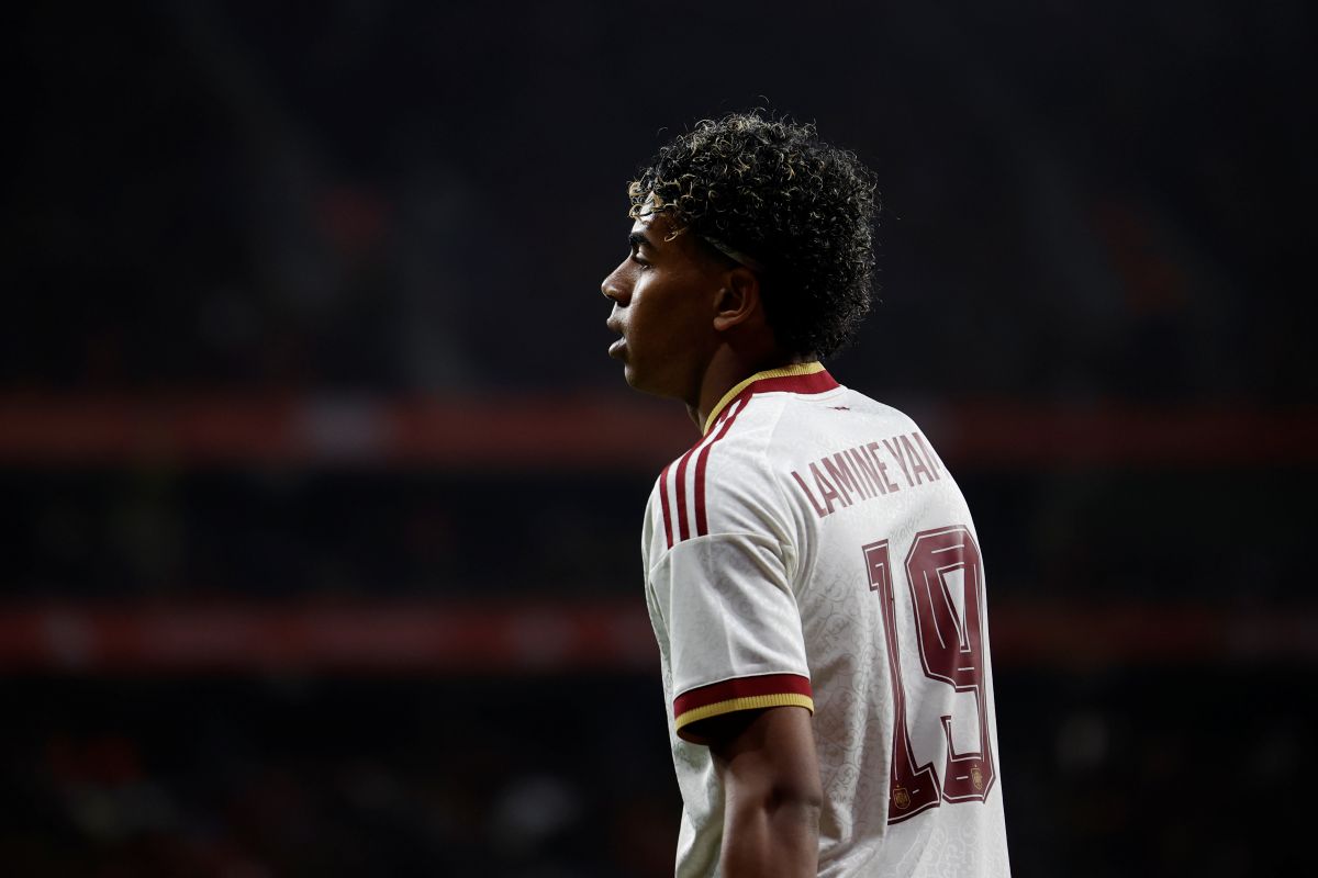 Yamal rechaza cánticos islamófobos: «Es una falta de respeto intolerable»