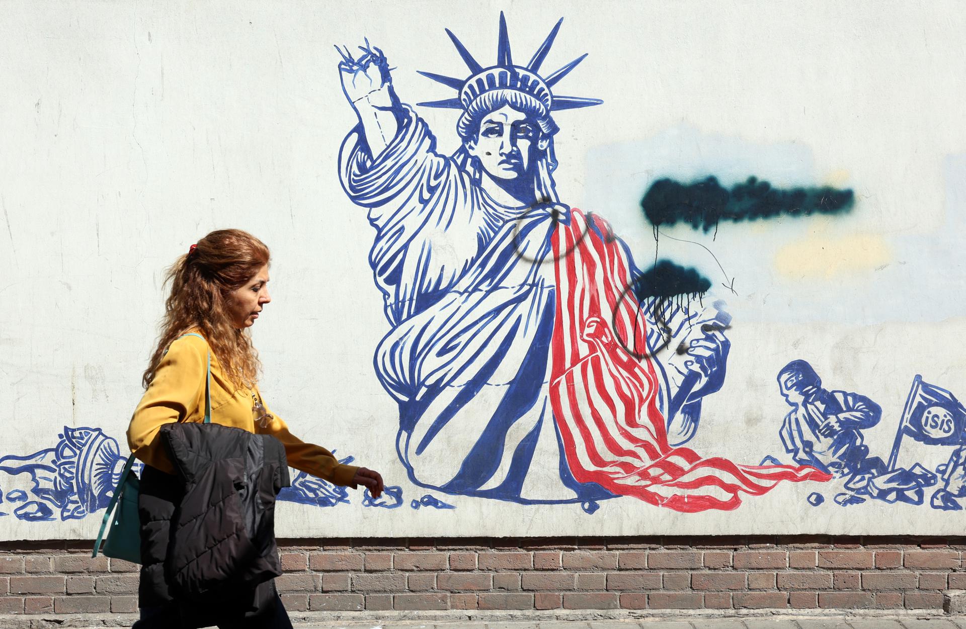 Irán y EE. UU. concluyen con «optimismo» en Islamabad su primer diálogo directo desde 1979