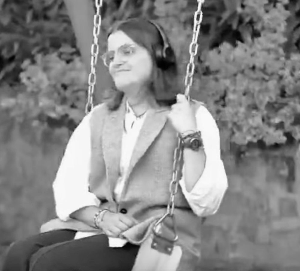 Tres postales del poder desconectado