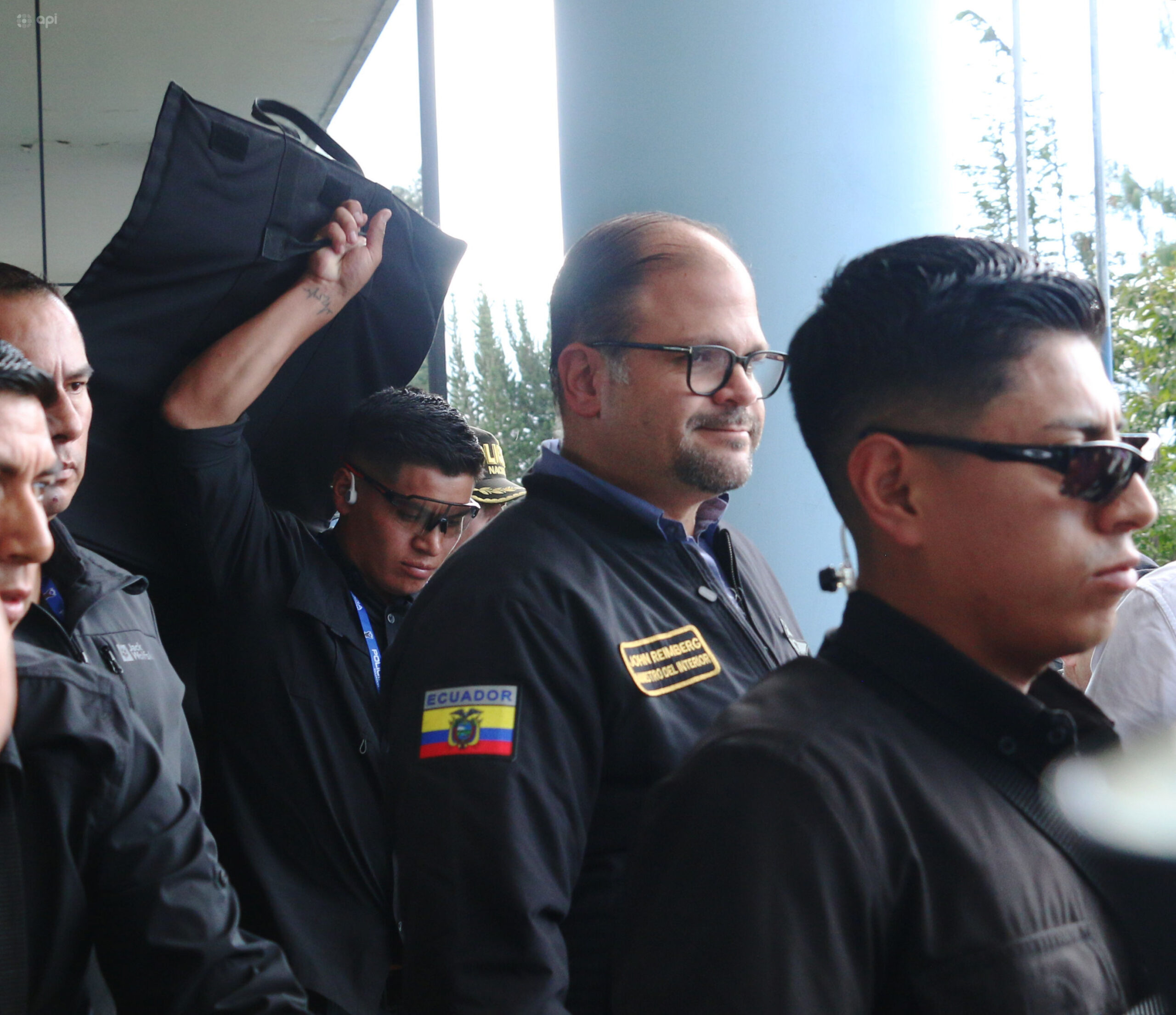Reimberg dice que Serrano enfrentará la cárcel en EE.UU o en Ecuador