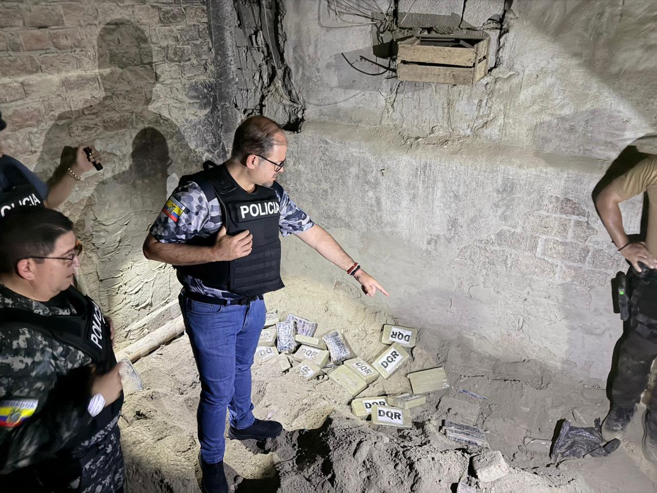 Gobierno decomisa 500 kilogramos de droga en un operativo durante el toque de queda