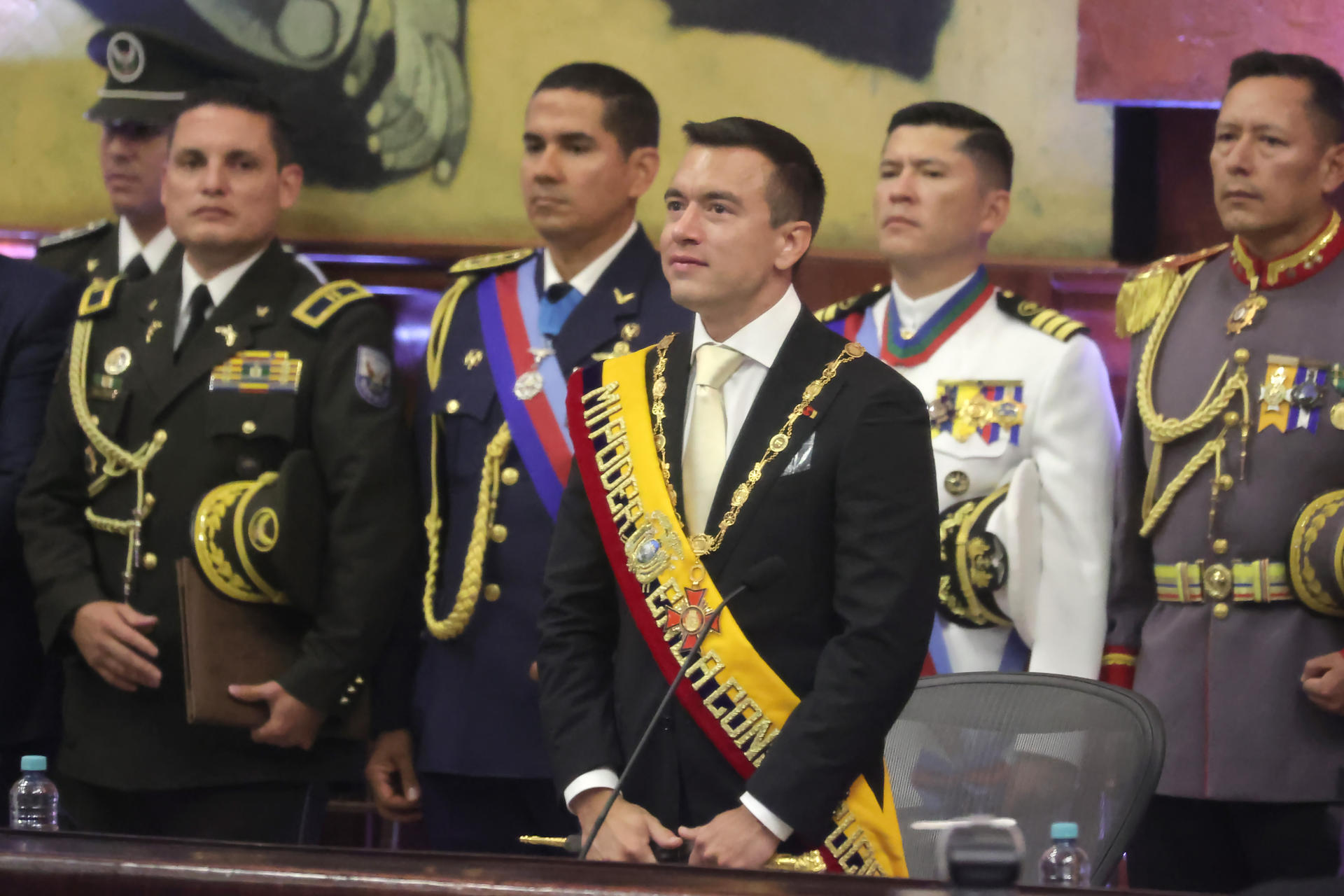 Noboa, en su Informe: «Yo no pacto, no me rindo, no retrocedo»