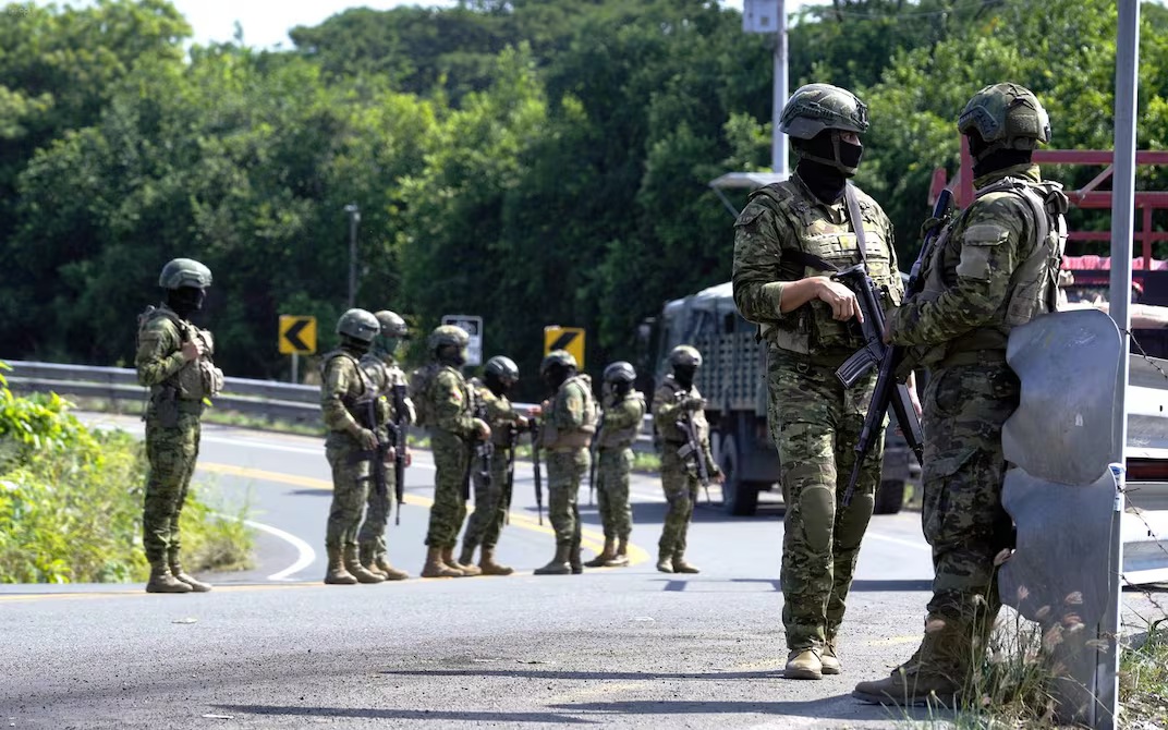 Comando Sur de EE.UU. destaca operación militar contra Los Choneros