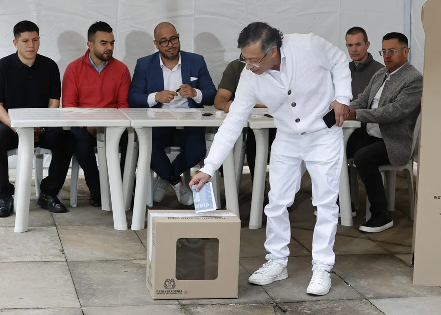 Petro insiste en que tiene pruebas de supuesto fraude en las elecciones presidenciales