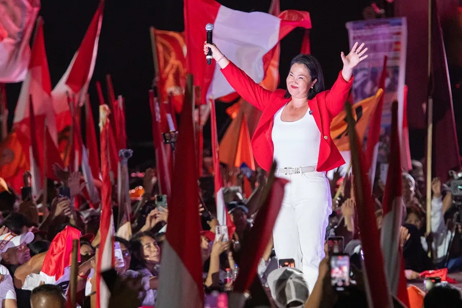 Keiko Fujimori vuelve a situarse por delante de Sá