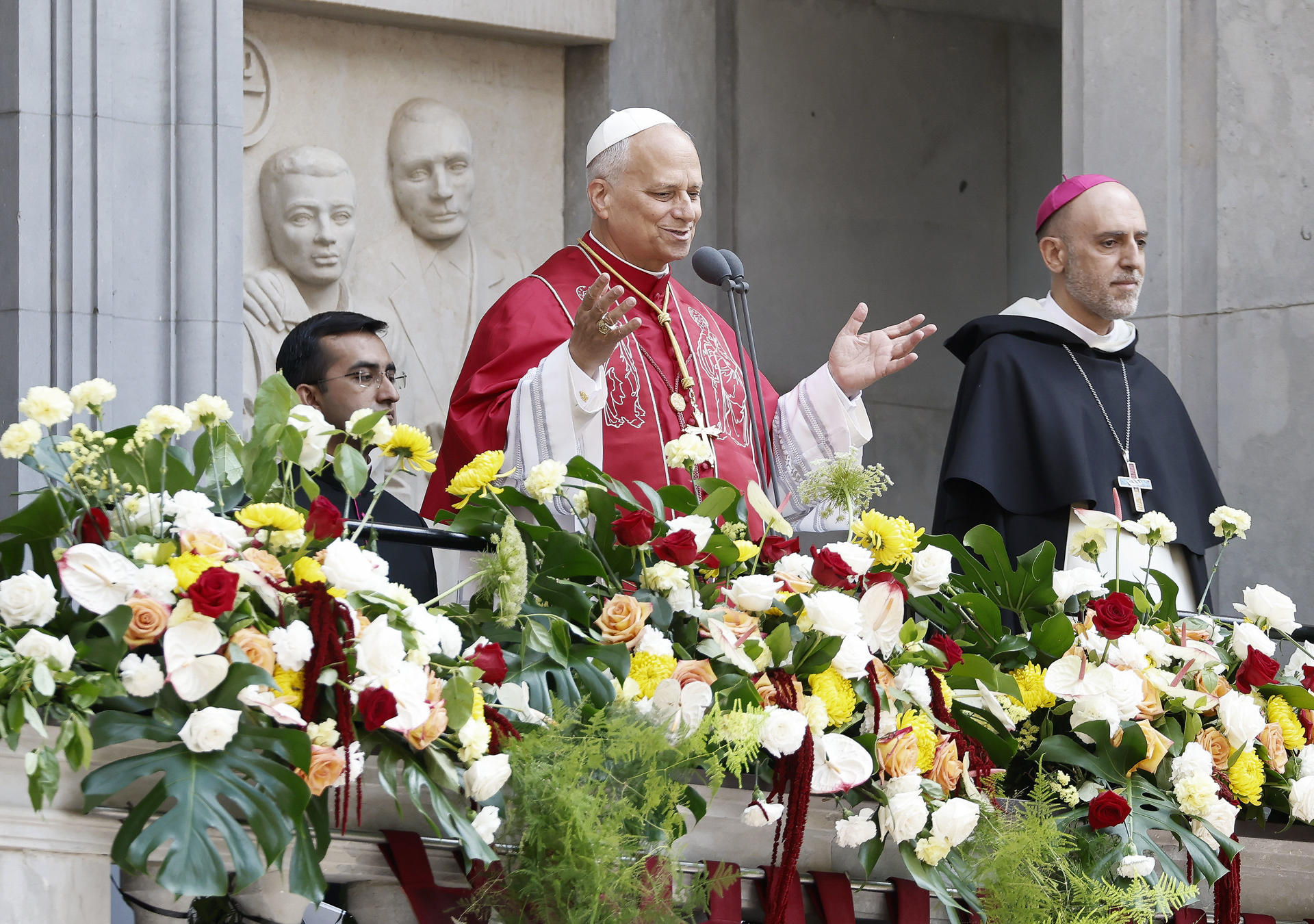 El papa pide cultivar el amor en la política, las 