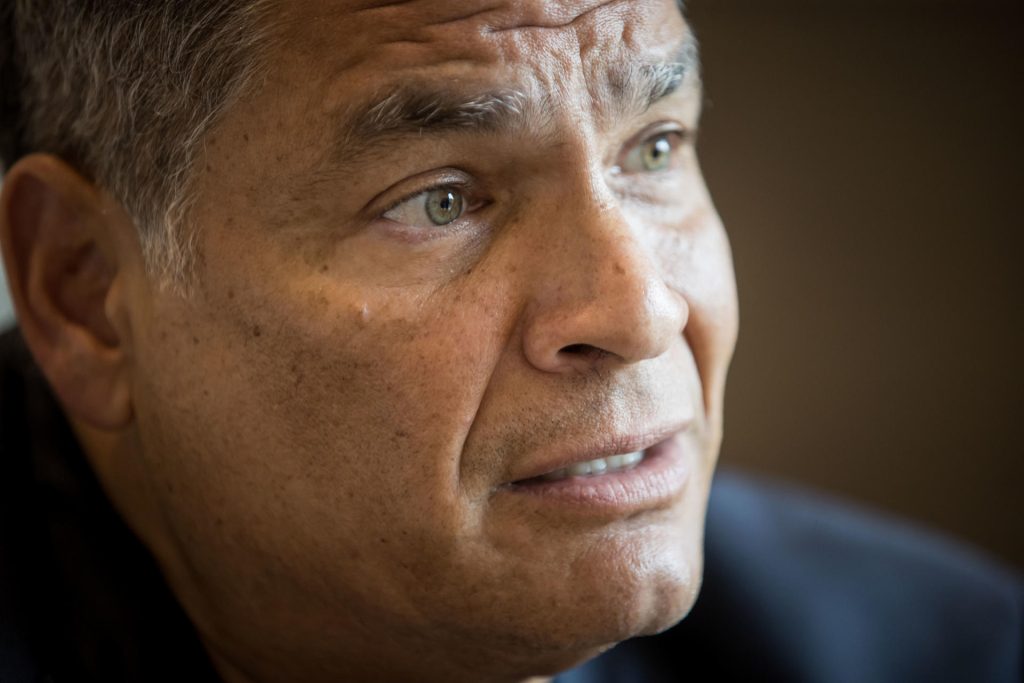 Gobierno filtra audio de conversación de Correa con Rodney Rengel para «fabricar» el caso Porsche