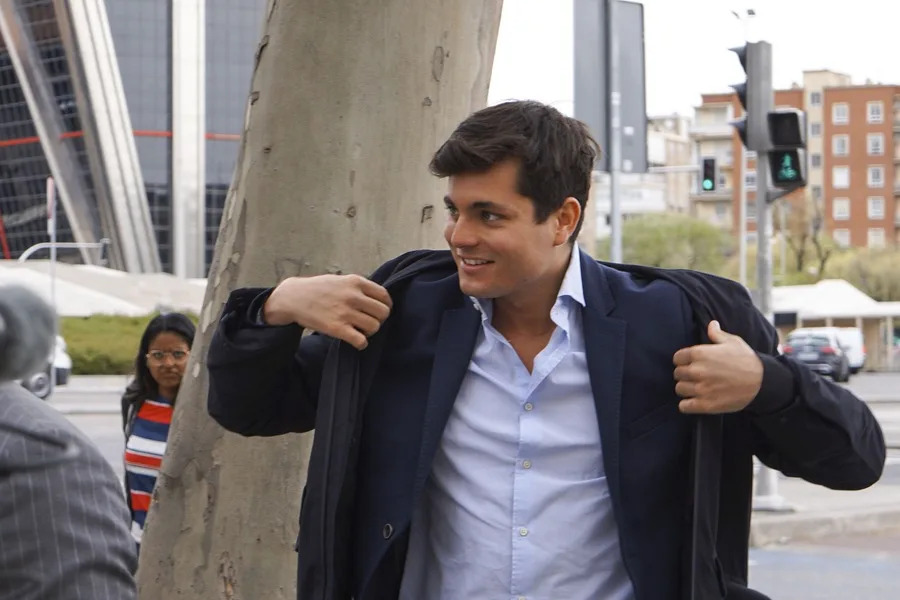 Un juez dicta orden de detención contra el periodista Vito Quiles